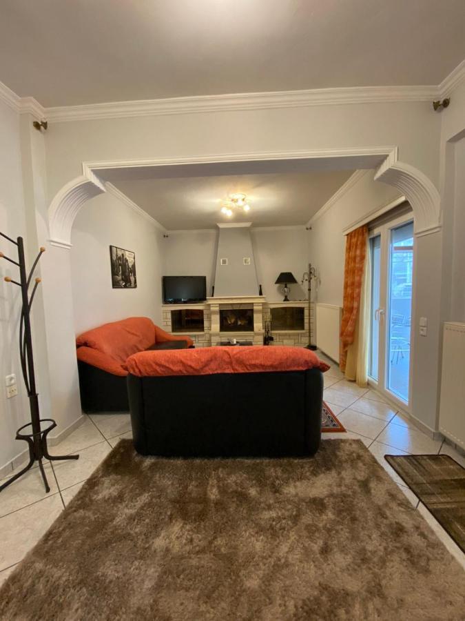 Sitara'S House Leilighet Karpenísion Eksteriør bilde